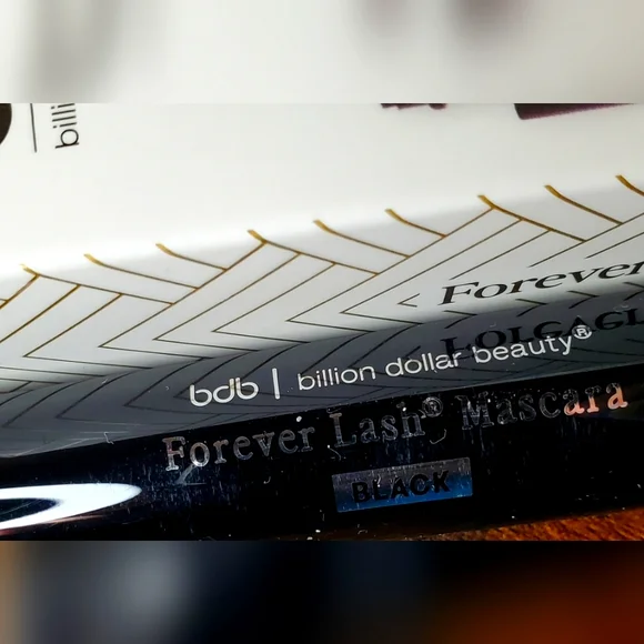 5/75$ Billion dollar beauty Forever Lash Mascara - Picture 6 of 16